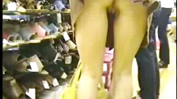 امرأة رائعة تعرف كيف تجعل زوجها سعيدا سكس عالمي مترجم جديد في منقار