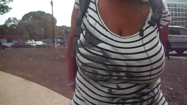 Tiff Bannister set إلى كبير سكس عالمي مترجم امهات أسود صياح الديك