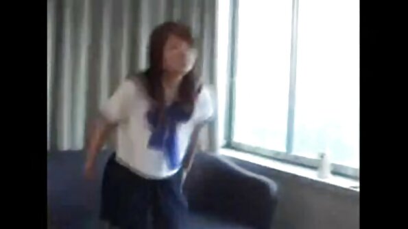 زوجين عالمي مترجم سكس الانضمام ابنة صديق الجنس الثلاثي