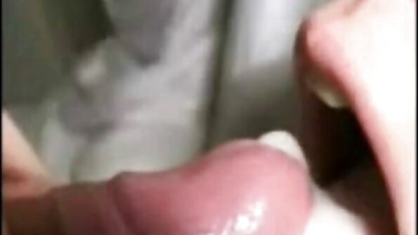 اثنين من مثليات كبيرة المشجعين من الوجه الجلوس فلم سكسي عالمي و يفعلون كس لعق